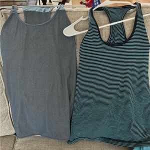 2 lululemon tanks